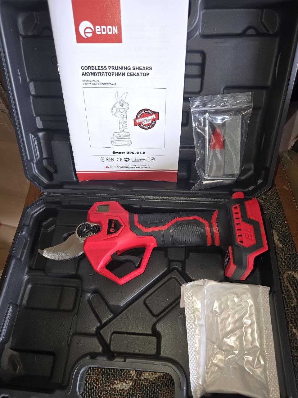 Акумуляторний секатор EDON Smart UPS-21A без акумуляторів в комплекті - Зображення 2