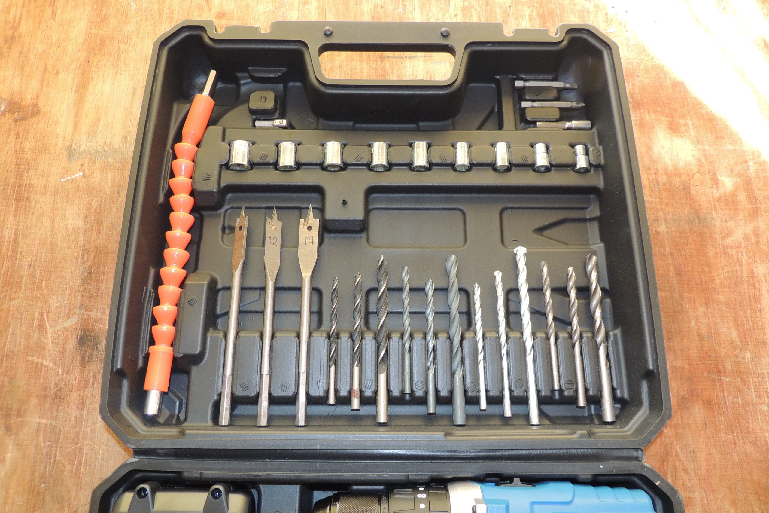 Акумуляторний шуруповерт Edon LV3-2110 - Зображення 7