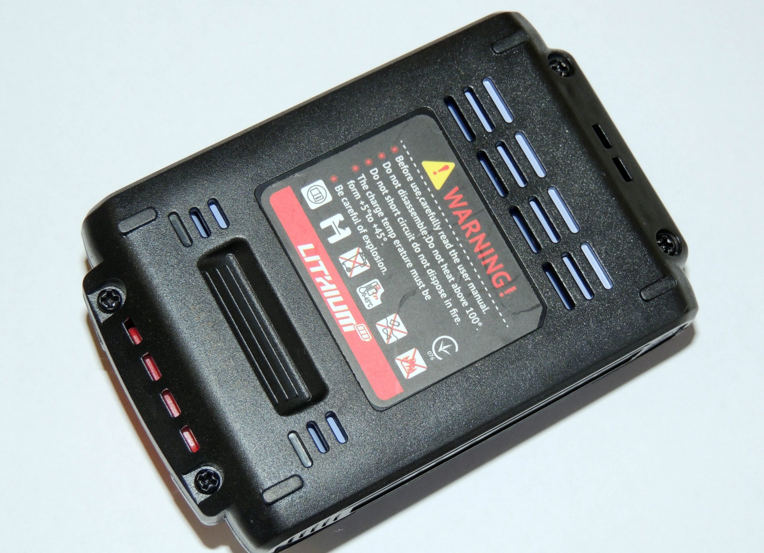 Акумулятор для шуруповертів AD-18C,AD-18CP,AD-18CUN , Li-ion 18В - Зображення 2