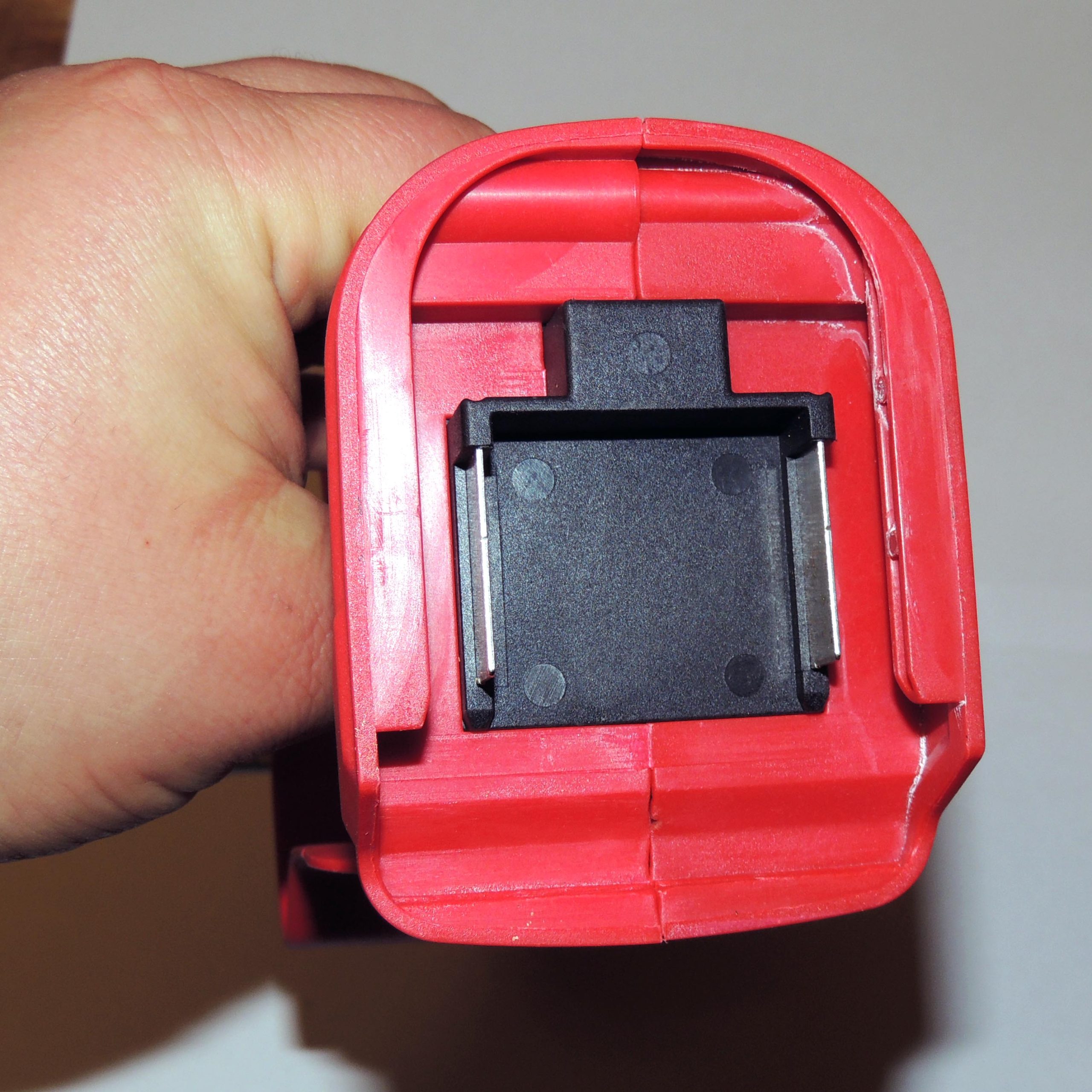 Ланцюгова електропилка з акумулятором EDON ACS -18/6 M BL (Безщітковий двигун) - Зображення 15