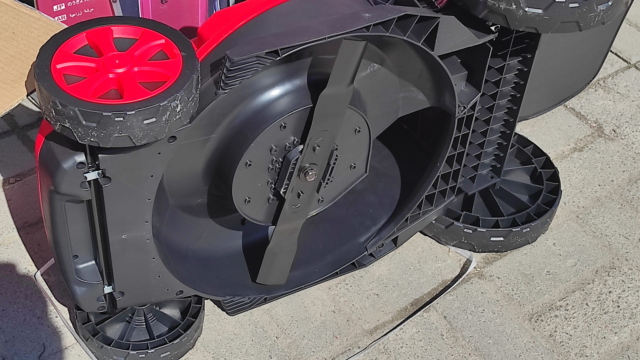 Акумуляторна газонокосарка EDON LM-42/1000 BL - Зображення 9