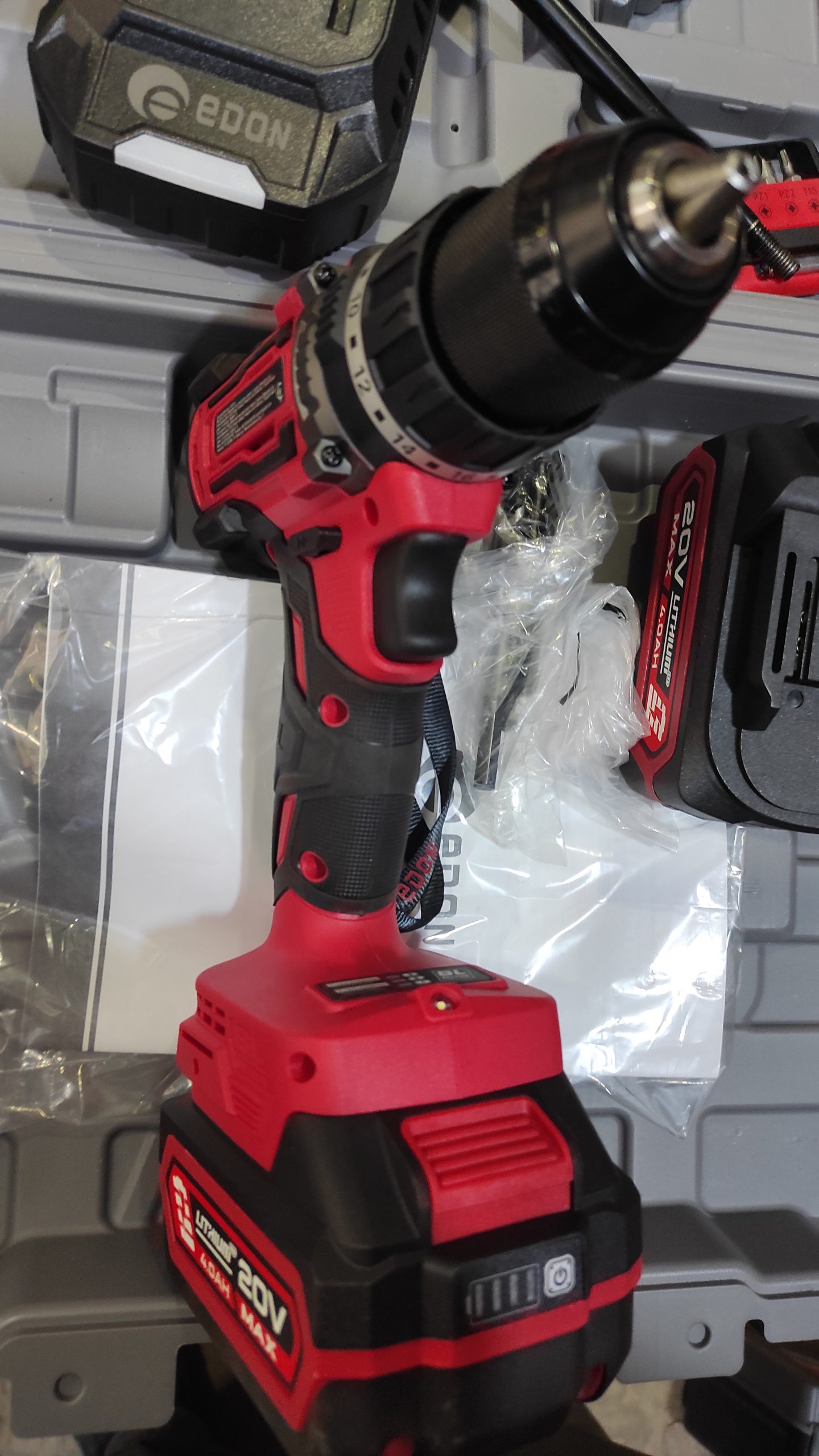 Аккумуляторный бесщеточный ударный шуруповёрт EDON ED-DN20/90PBL - Зображення 3