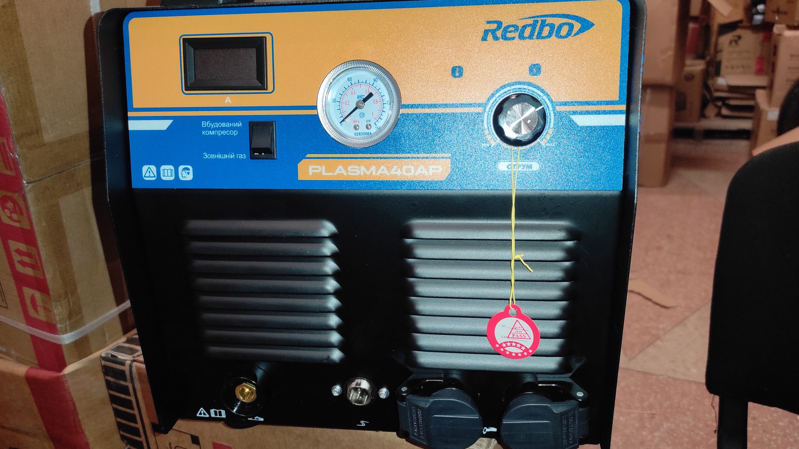 Плазморіз REDBO PLASMA 40 AP із вбудованим компресором - Зображення 2