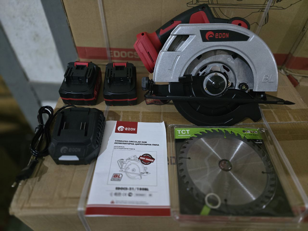 Акумуляторна бесщеточная циркулярная пилка EDON ED OCS-21/180BL - Зображення 2