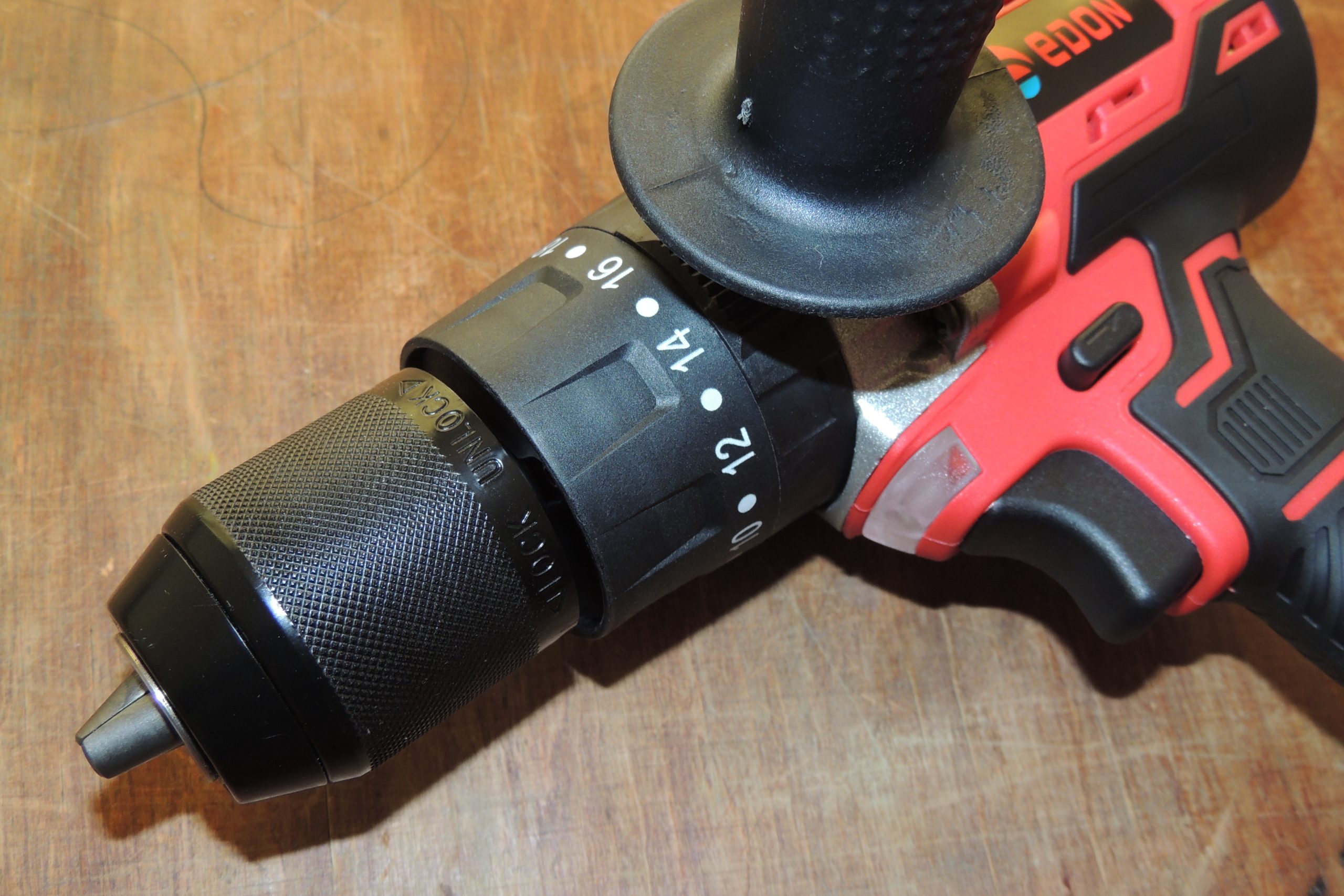 Акумуляторний безщітковий шуруповерт EDON UAD-21BL - Зображення 7