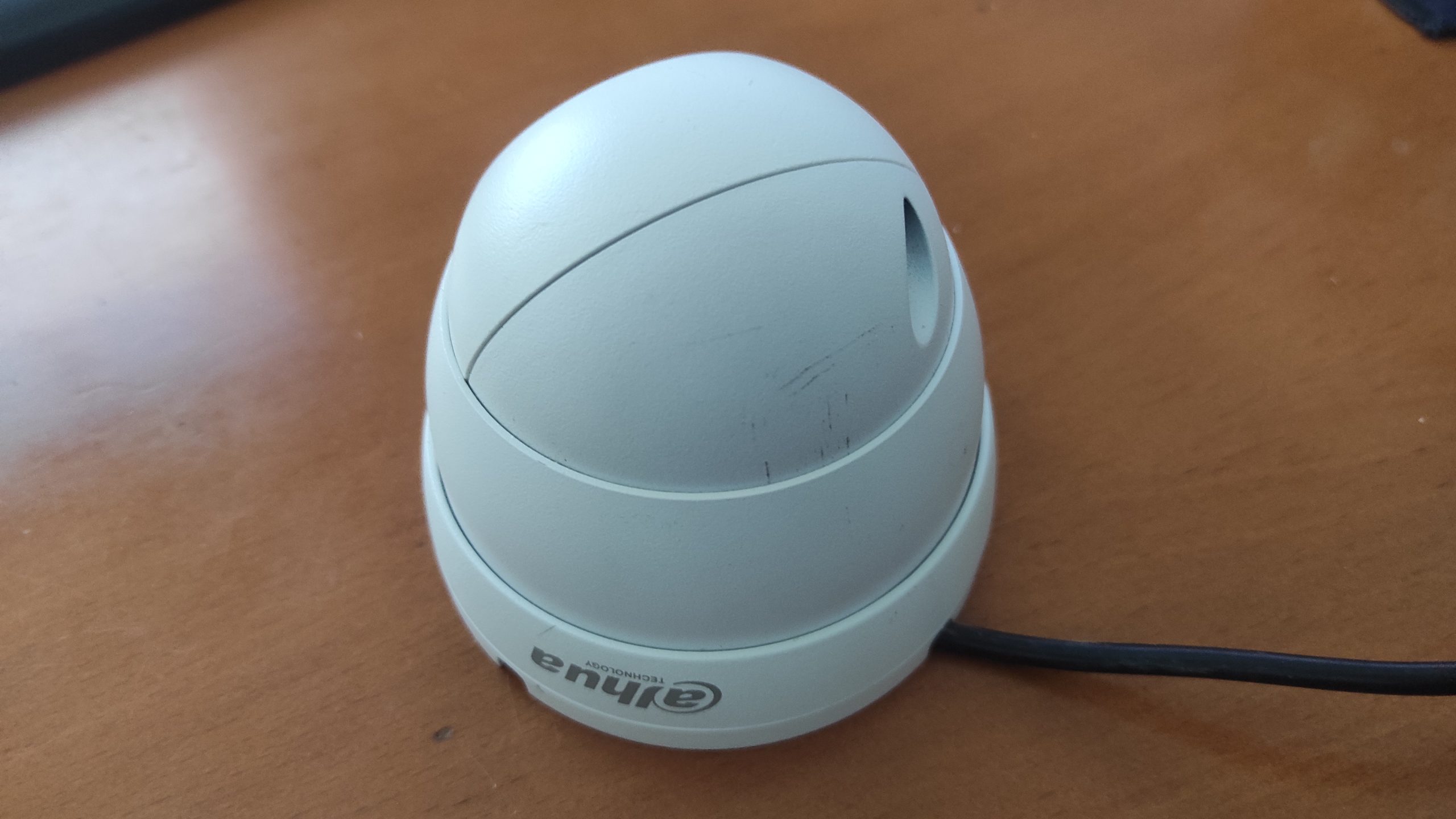 Б/У HDCVI видеокамера уличная, металл, Dahua DH-HAC-HDW1000M-S3 3.6 мм (HAC-HDW1000MP-S3-0360B) - Зображення 4