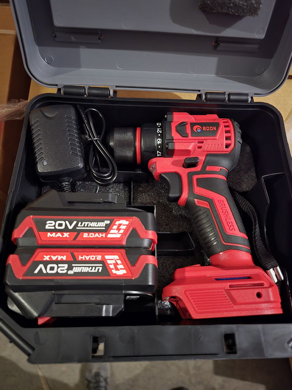 Акумуляторний безщітковий шуруповерт EDON ED-20BL - Зображення 3