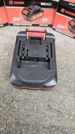 Аккумулятор EDON 21В 4.0А·ч с индикатором заряда (аналог Makita LXT, красочная упаковка) - Зображення 4