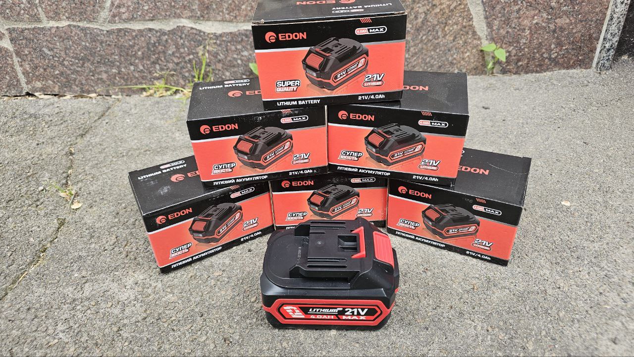 Аккумулятор EDON 21В 4.0А·ч с индикатором заряда (аналог Makita LXT, красочная упаковка) - Зображення 5